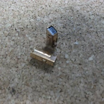 Szénkefe készlet réz tartóban