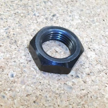 Fűrészlap rögzítő anya