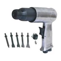 Vésőkalapács és vésők készletben