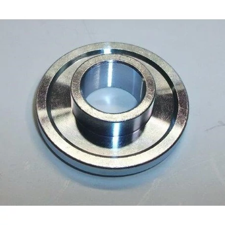 Fűrésztárcsa szorító karima, alsó 